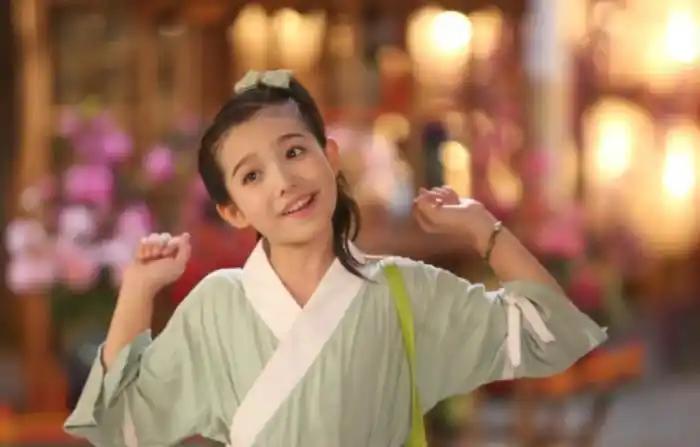 绿婆娘扮演者(我觉得最主要还是因为绿婆娘)