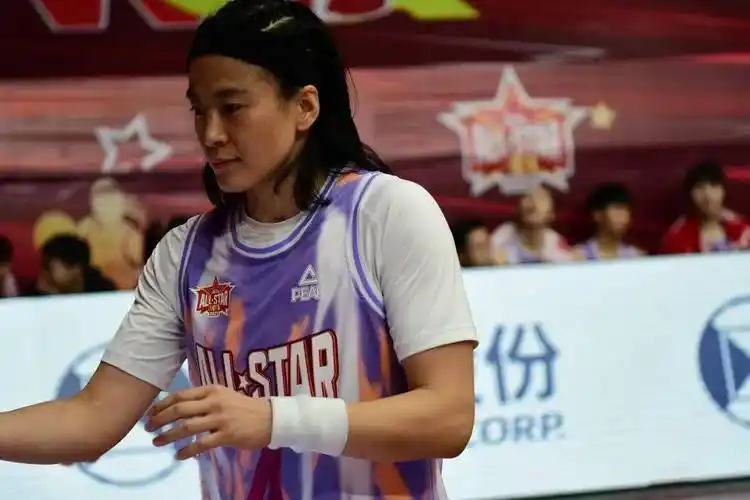 王丽丽:全明星赛勇称"王"_比赛_中国_奥运会