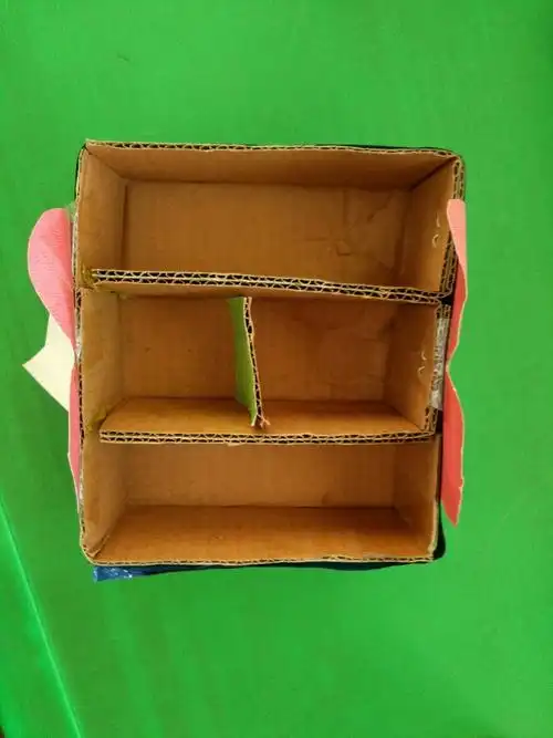 季庄子幼儿园科技小制作活动