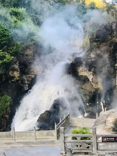 了美丽的云南风情,走了云南西线保山芒市瑞丽腾冲,醉美腾冲热海景区