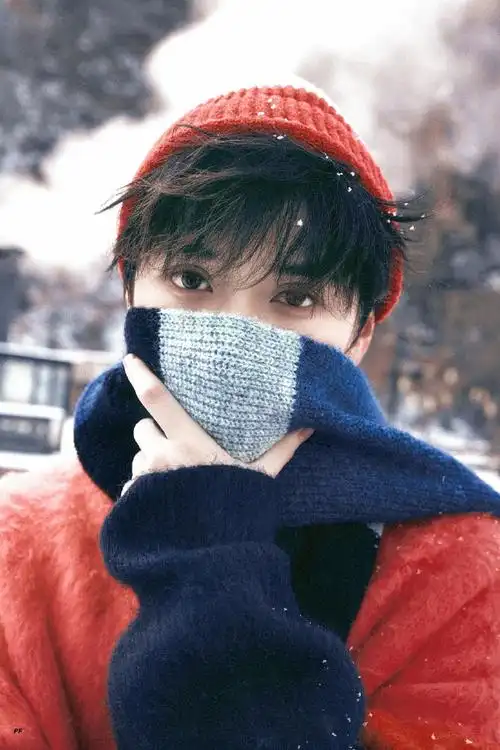 严浩翔 熠立二十与光冠冕