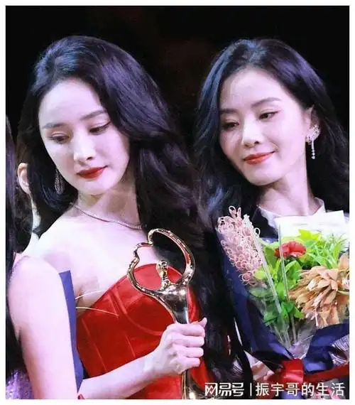 2023年时尚芭莎慈善夜名单来了,又能看到肖战和杨紫撒糖了吗|杨幂