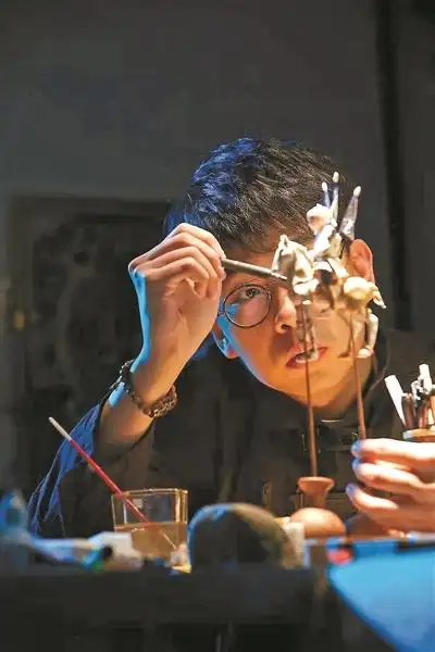 面人郎第三代用传统技艺融汇古今