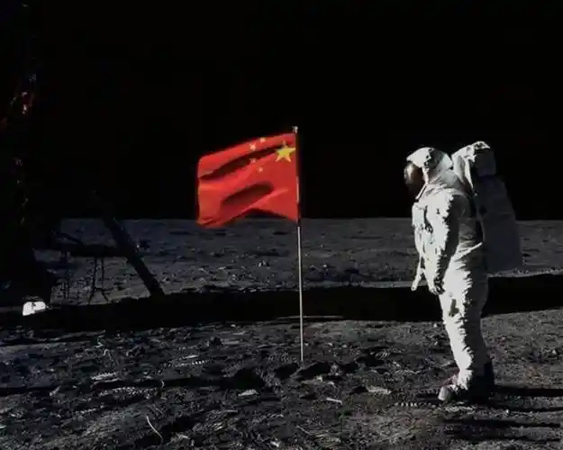 嫦娥六号后,中国首次登月有女航天员?王亚平,刘洋:希望去漫步