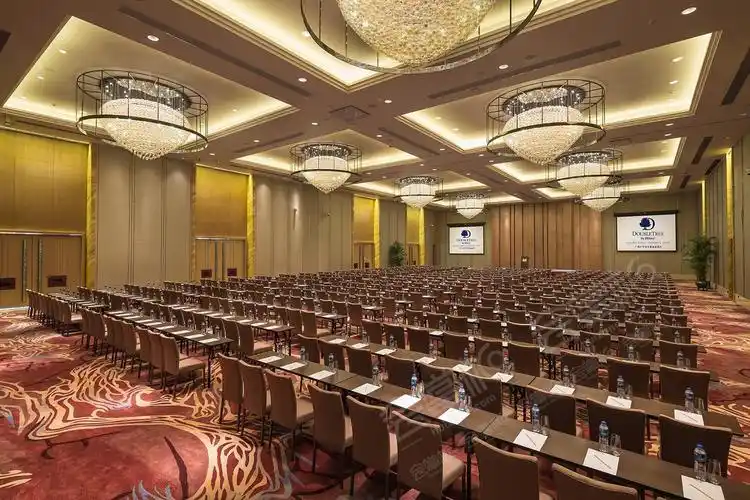 广州600人商业发布会场预定