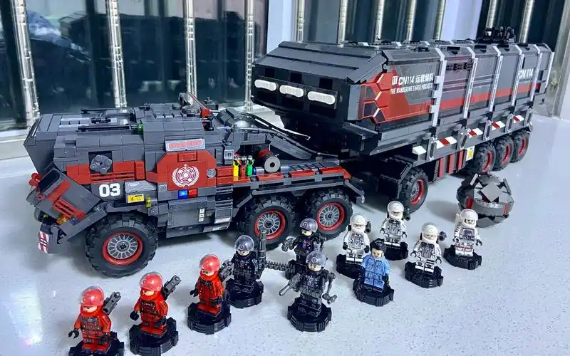 流浪地球运载车积木拼装(车厢)