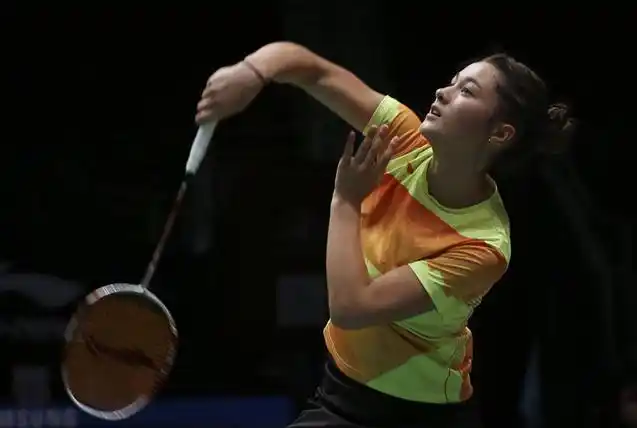 佛山南庄四中曝艳照 尺度之大