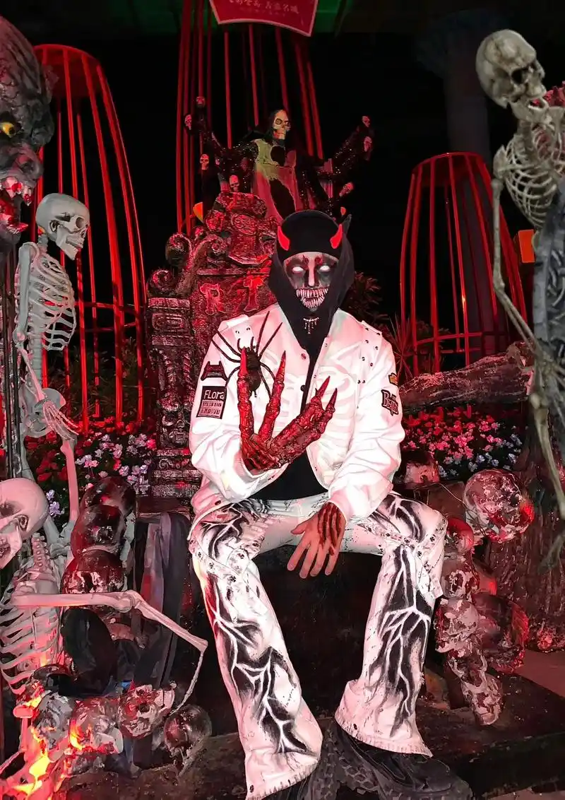 不听我话就要被吃掉哦 #万圣节 #万圣节妆容 #恐怖美学 - 抖音