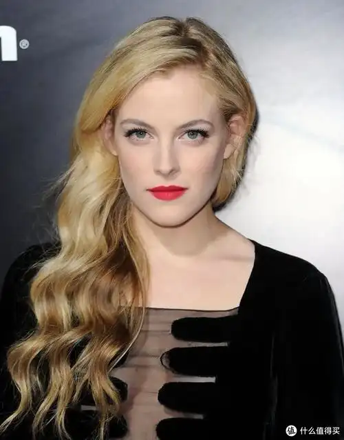 猫王外孙女主演的starz颜值美剧thegirlfriendexperience