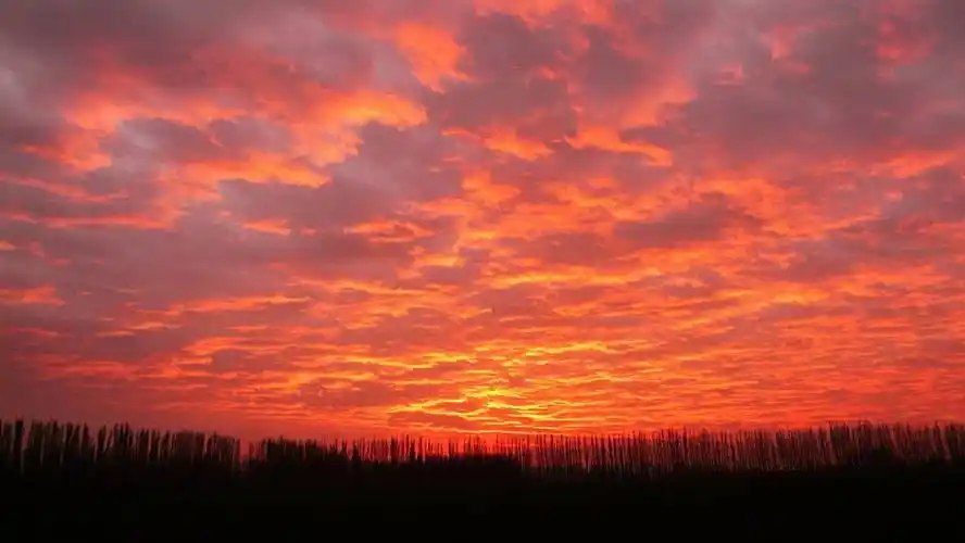 【共9图】超仙超级美的火烧云图片  震撼的超级大片