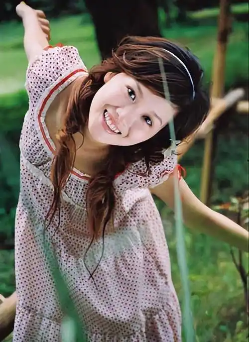 东南卫视美女古晓,从容自信,落落大方,当之无愧的当家花旦_开心_节目