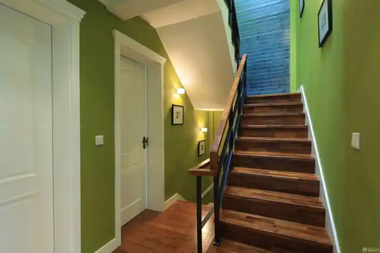 田园风格室内阁楼楼梯效果图片大全