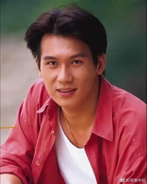 他演展昭不输何家劲恋大23岁富婆不堪压力分手48岁甄志强