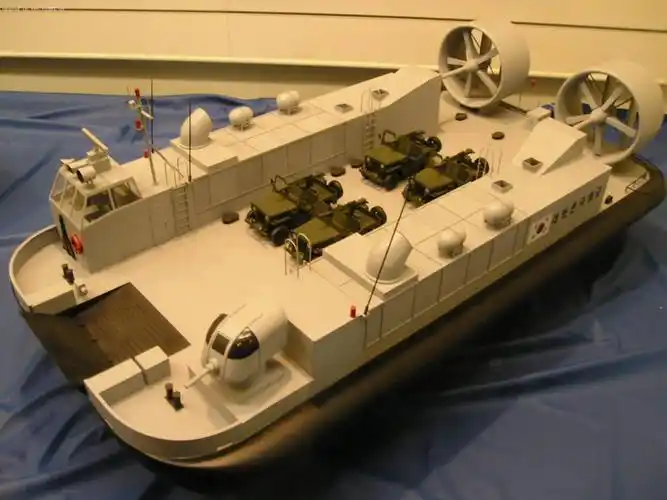 lcac气垫登陆艇的作战应用