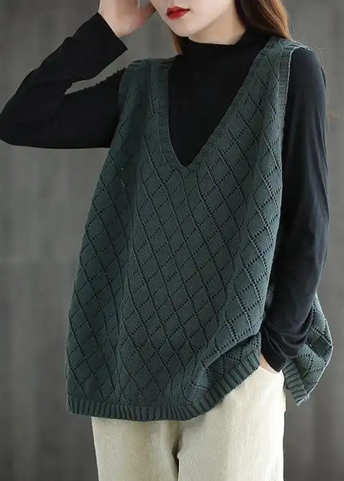 新款复古v领镂空马甲女宽松外穿显瘦百搭大码针织背心马夹上衣女