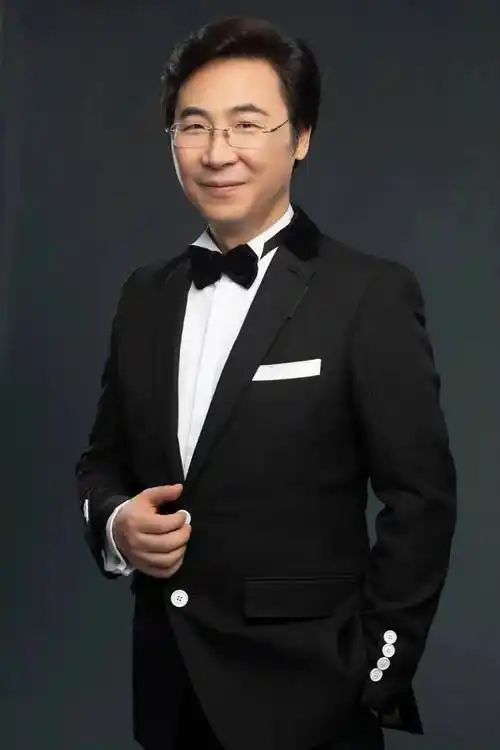 大忙人廖昌永领衔快闪中意合作塞维利亚的理发师给青年舞台