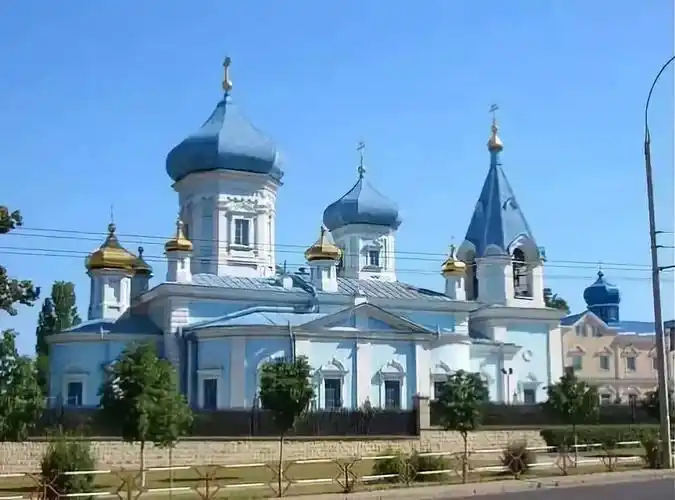 节日丨摩尔多瓦:如千年酿制的葡萄酒香般的前独联体小国_手机搜狐网