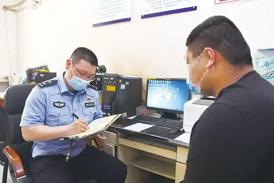 工作开始,便与胜利派出所第四社区警务队副队长王建波结成共建"师徒"