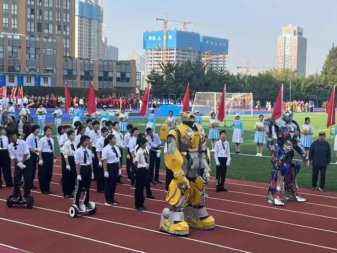 青岛第二十六中学教育集团举行田径运动会