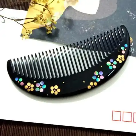 凤丫头牛角原创设计螺钿漆艺按摩随身便携防静电梳子