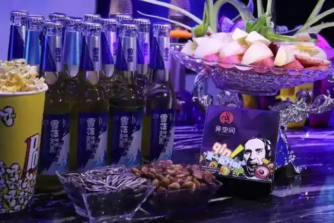 丽江这家ktv仅需79.9元就可欢唱!还有啤酒 爆米花 瓜子……_网易订阅