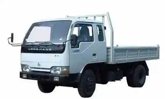 18周岁~60周岁之间,年龄在70周岁以上的,不得驾驶低速载货汽车