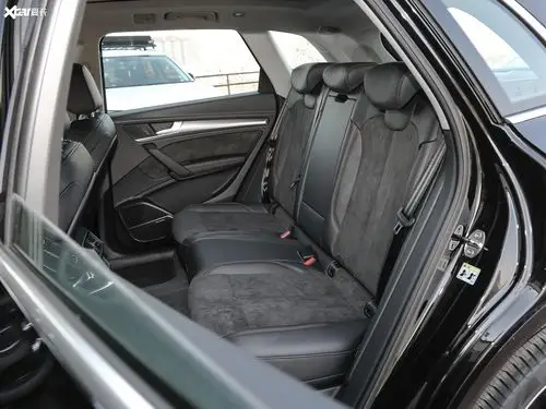 【2020款奥迪q5l45 tfsi 尊享运动型_空间座椅_378/906张图片】_汽车