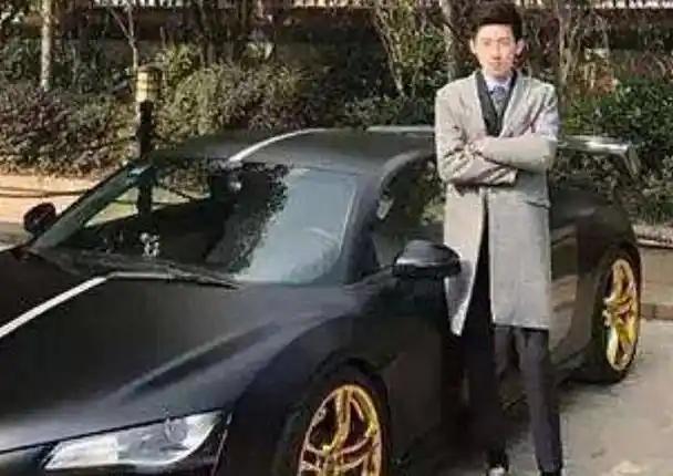 原创那个因共享单车破产父母入狱惨遭女友抛弃的丁伟如今怎样了