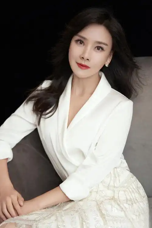 何琳个人资料:因一顿饭和丈夫结缘,和婆婆情同姐妹,日子红红火火有