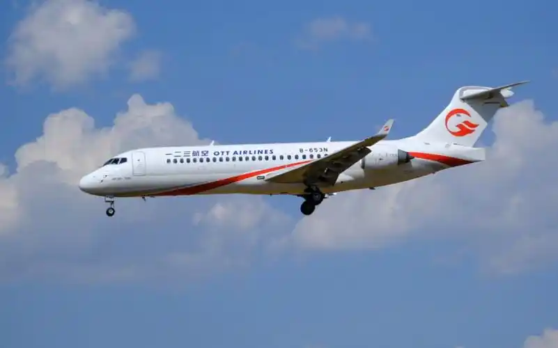 【航空摄影】一二三航空arj21降落正定机场