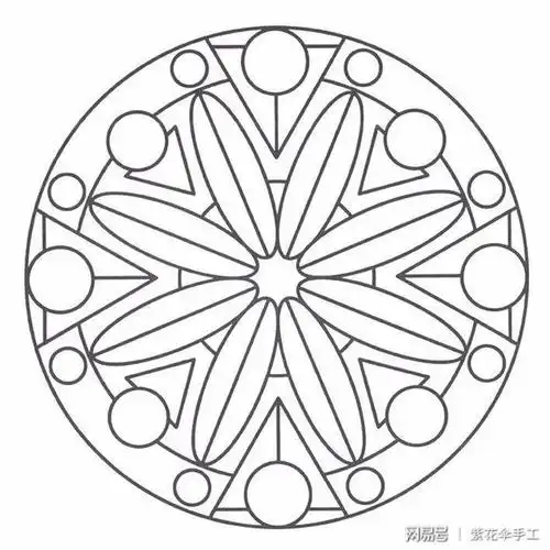 30种曼陀罗艺术图腾黑白线稿 打印可体验 各色彩笔均可绘制