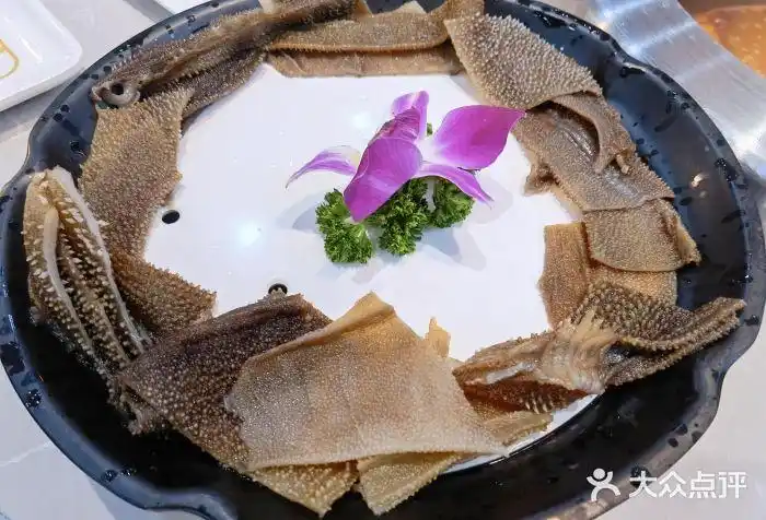 下江腩·牛腩火锅(胜利广场店)脆爽鲜毛肚图片