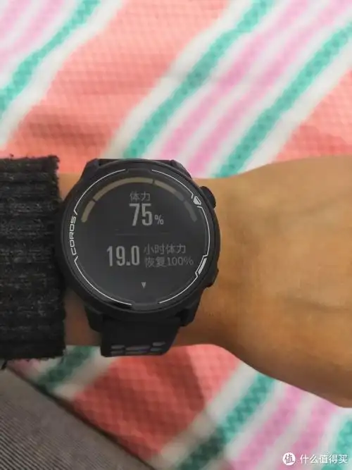 火丁的跑步配件 篇四:高驰 coros pace2 快速开箱_智能手表_什么值得