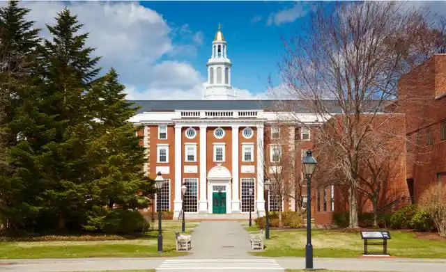 哈佛耶鲁法学院突然双双宣布退出usnews排名