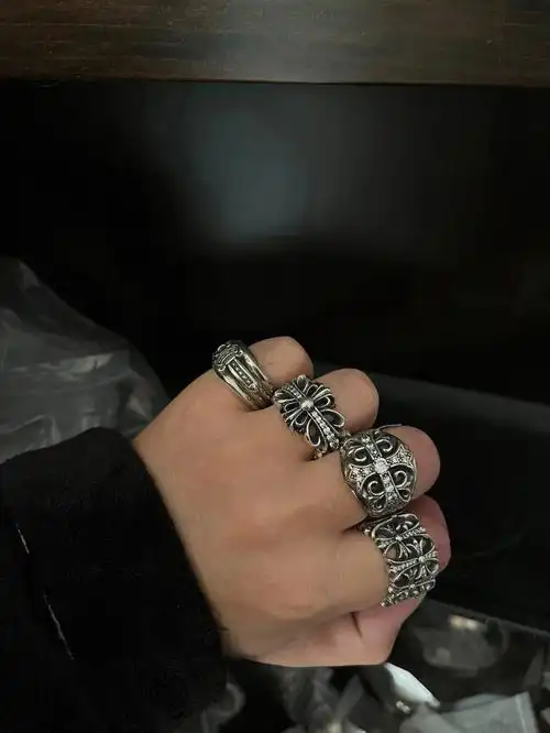 克罗心银镶钻戒指#克罗心戒指  #纯银戒指