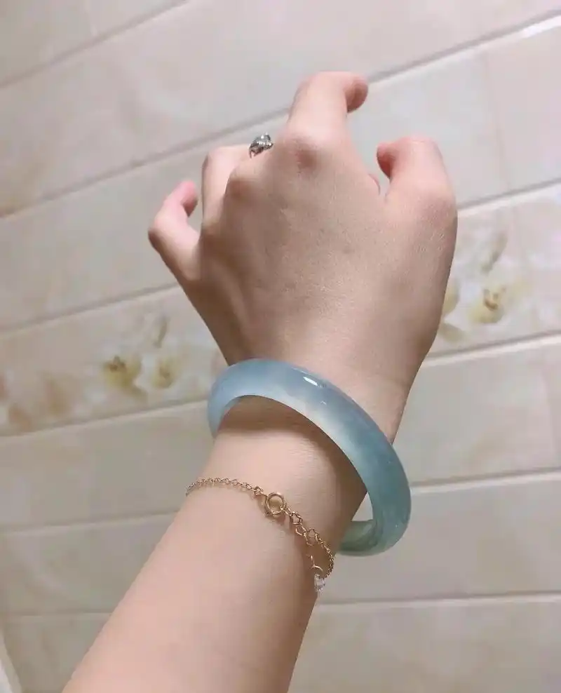 高冰水晴底翡翠手镯