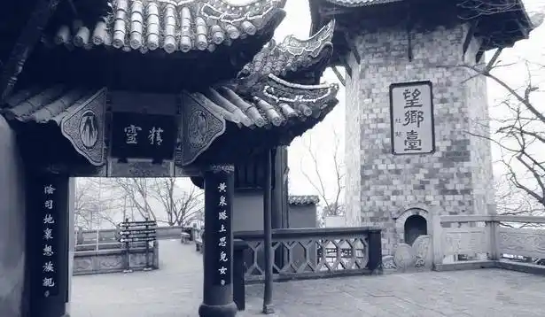 传说中的鬼城"酆都",在这个城市中真实的存在着