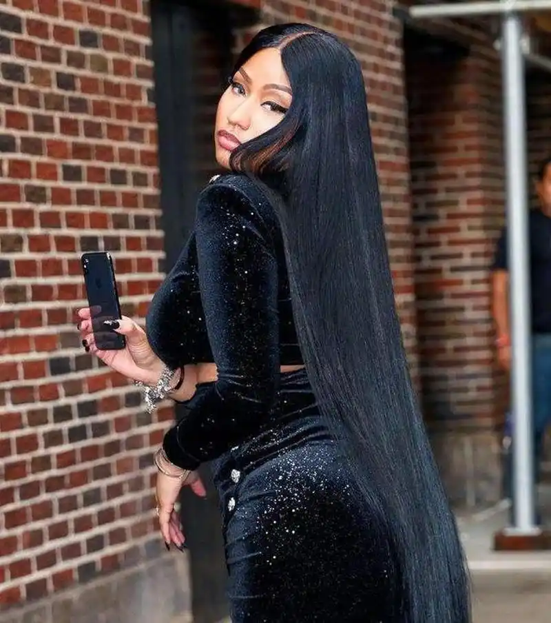 美国歌手"麻辣鸡"妮琪·米娜(nicki minaj)(f).