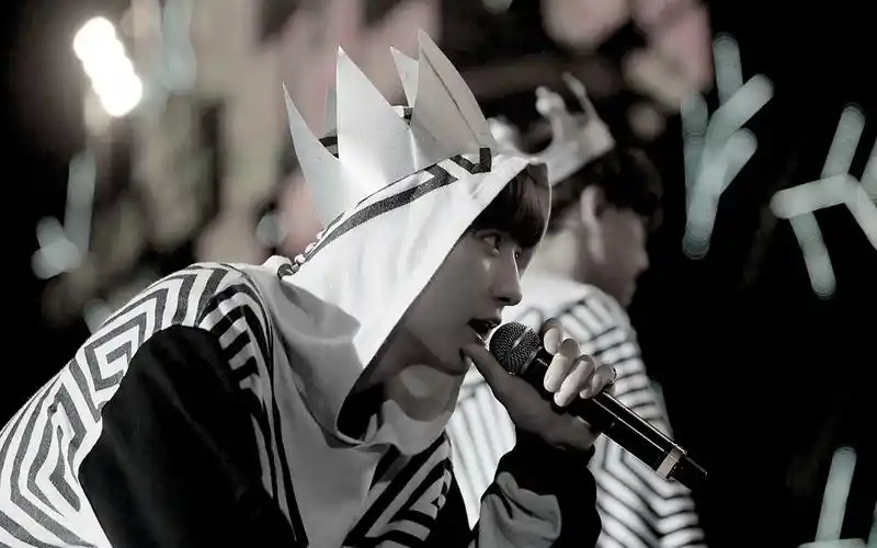 exo朴灿烈帅气写真高清电脑桌面壁纸大全