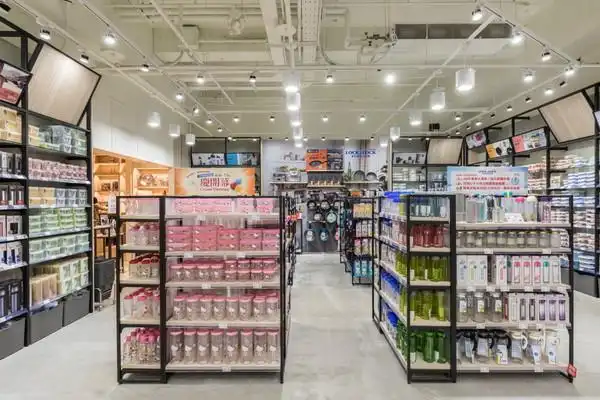 乐扣乐扣走入居家生活 引进韩风平价生活杂货,美妆小物