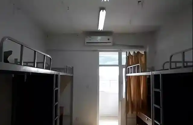 重庆38所中学宿舍大比拼!开学后你会住进这种环境里(上)