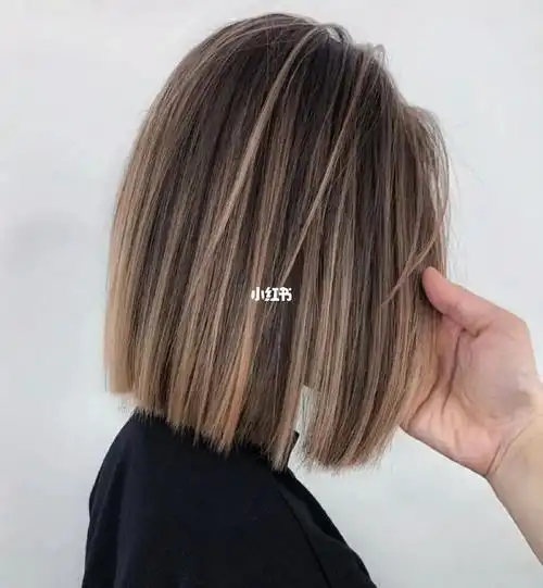 最适合短发女生的混血发色