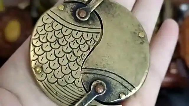 女友的到一个小暗器,打开机关的那一刻,原谅我没忍住笑了!