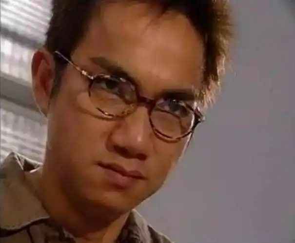 他是tvb御用坏人长相凶恶17岁女儿出水芙蓉撞脸知名女星