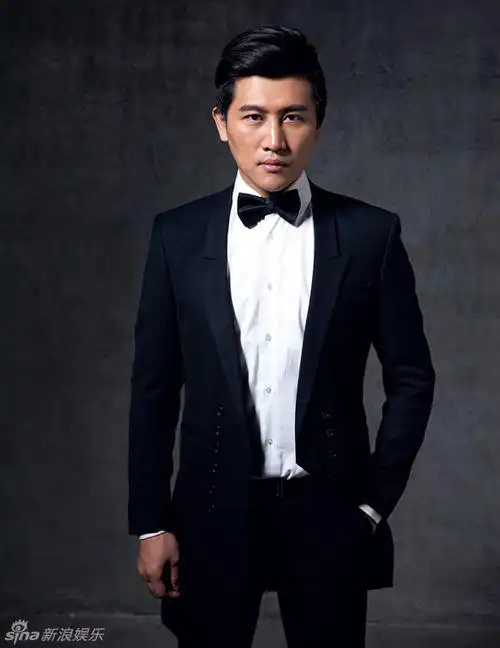 组图:宋允皓曝最新写真 简约时尚型男范儿_高清图集_新浪网