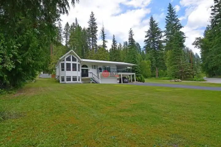 加拿大不列颠哥伦比亚省nelson3卧2卫的房产