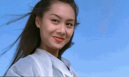 俏皮的一眨眼,成了多少80,90后男生心中的白月光.