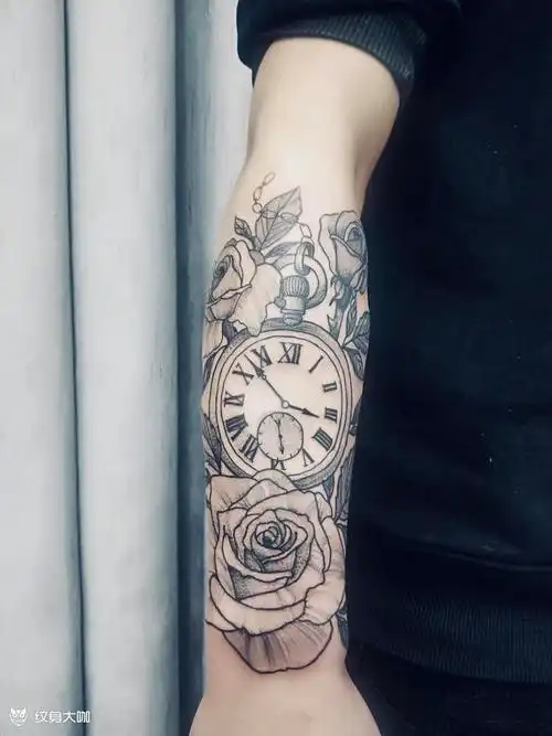 钟表_纹身图案手稿图片_铭泽的纹身作品集
