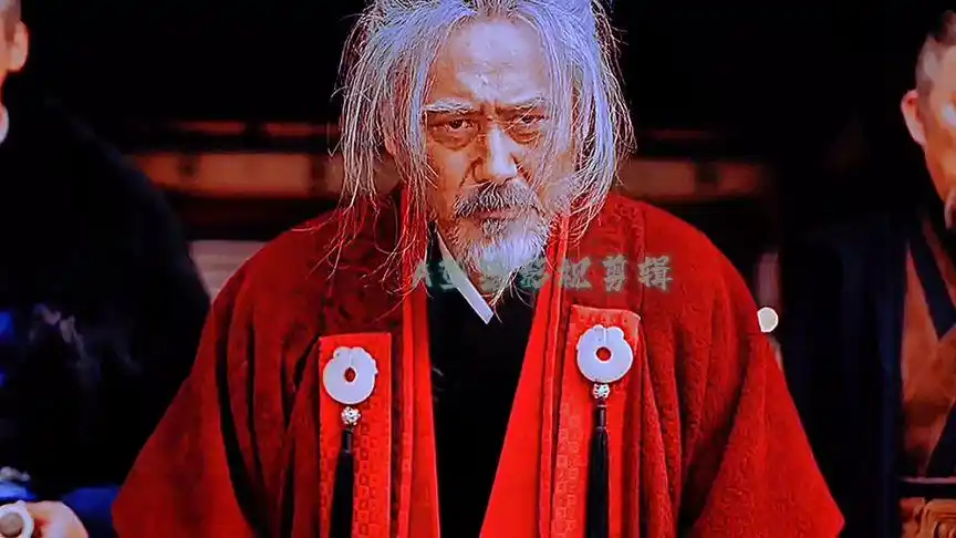 司马懿晚年72岁一袭红衣起事,一个眼神便能敌过千军万马!