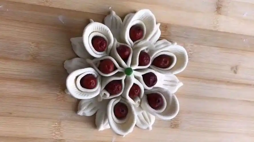 想不到面点还能做成这样的艺术品